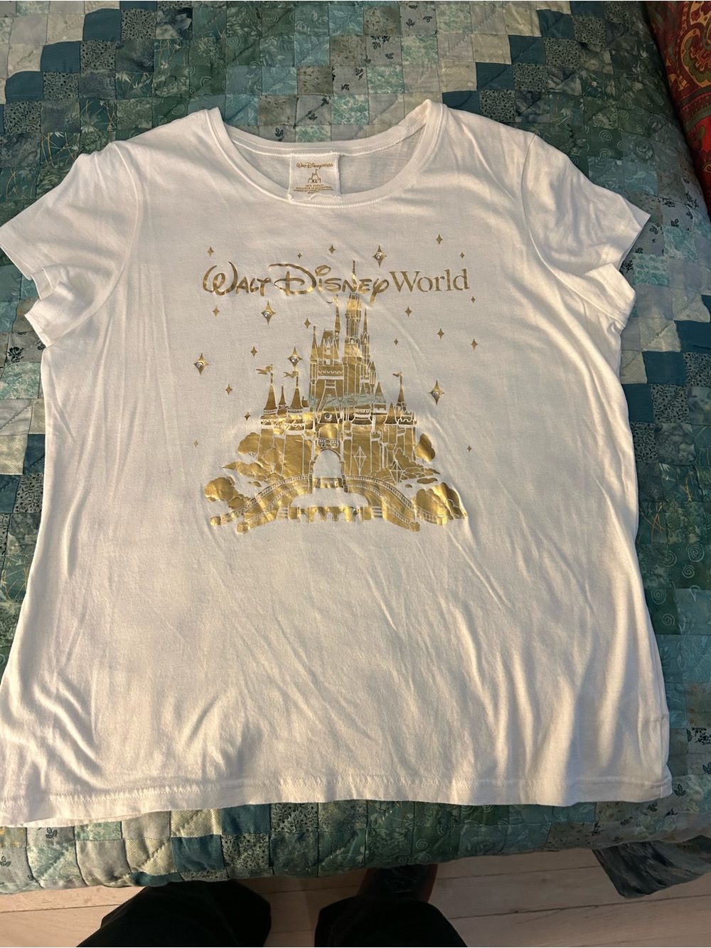 Walt Disney World Women’s White T-Shirt with Gold Castle Graphic XL